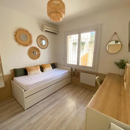 Climatisee 2 Lits - Proche Centre Tramway Guest house *