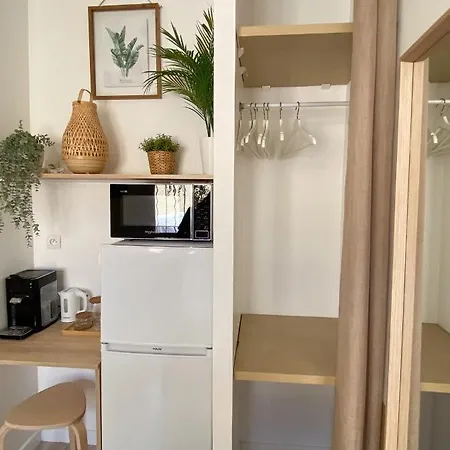 Guest house Climatisee 2 Lits - Proche Centre Tramway