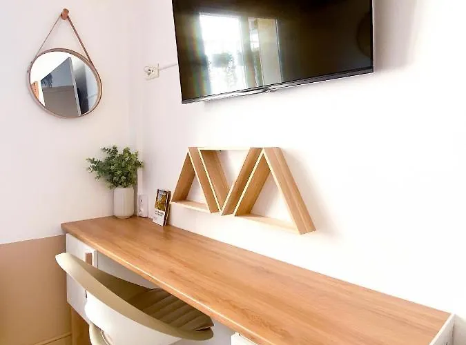 Climatisee 2 Lits - Proche Centre Tramway *